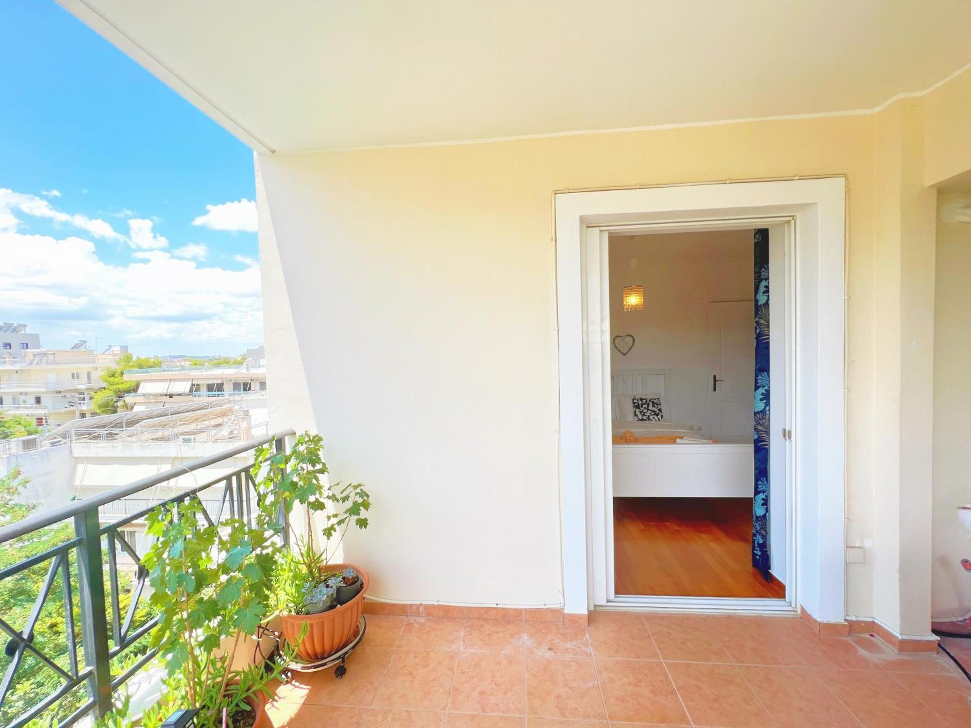 Cozy Fairytal Garden Apartment, Family Friendly, Free Parking, 15 Min To Airport Atina Dış mekan fotoğraf