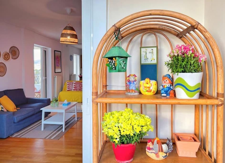 Cozy Fairytal Garden Apartment, Family Friendly, Free Parking, 15 Min To Airport Atina Dış mekan fotoğraf